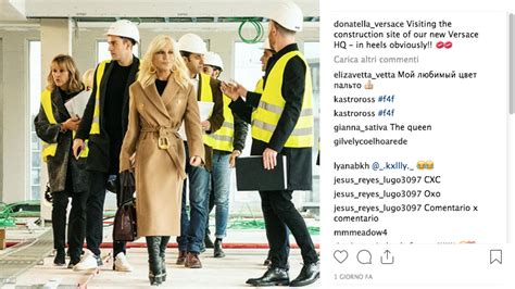 Versace: Donatella svela su Instagram la nuova sede milanese